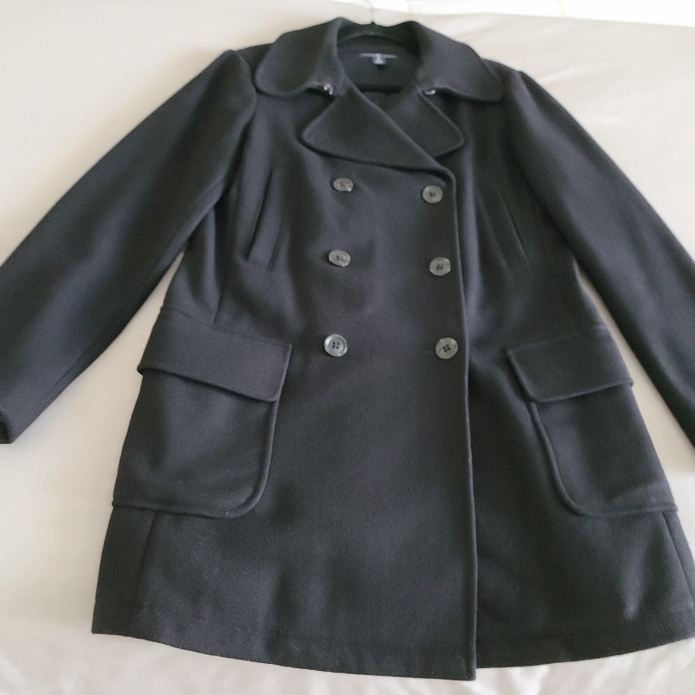 Woman's Black Peacoat Size Small/Tall